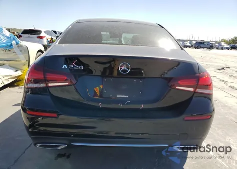 2019 Mercedes-Benz A 220 from USA, damaged, VIN WDD3G4EB2KW020945